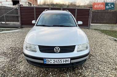 Универсал Volkswagen Passat 2000 в Старом Самборе