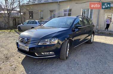 Универсал Volkswagen Passat 2011 в Золочеве