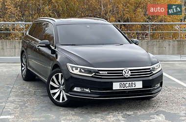 Универсал Volkswagen Passat 2015 в Киеве