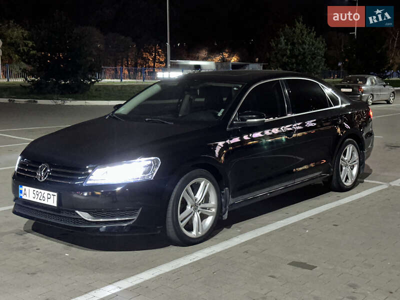 Седан Volkswagen Passat 2015 в Києві