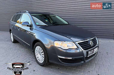 Універсал Volkswagen Passat 2009 в Кам'янському