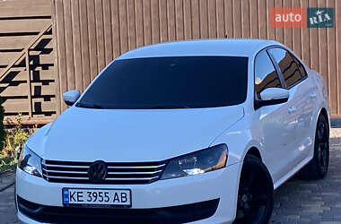 Седан Volkswagen Passat 2014 в Дніпрі