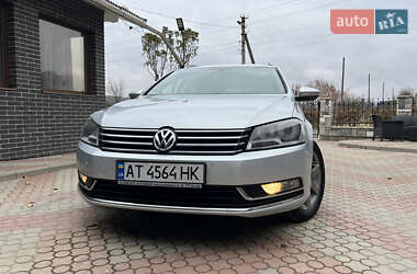 Універсал Volkswagen Passat 2012 в Коломиї