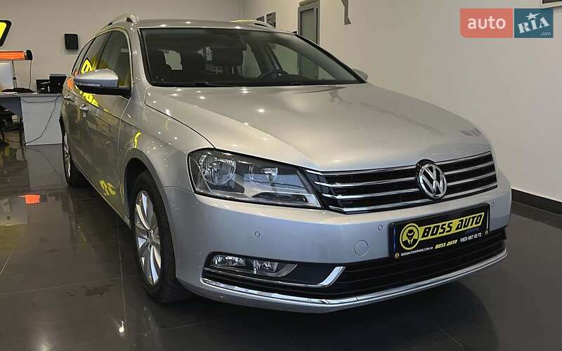 Volkswagen Passat 2011