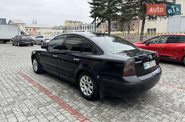 Седан Volkswagen Passat 2002 в 