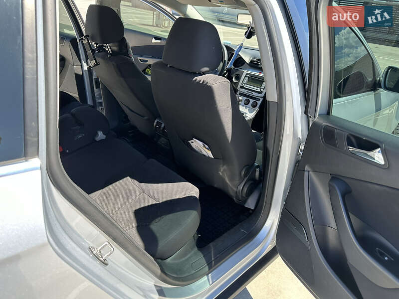 Универсал Volkswagen Passat 2007 в Киеве