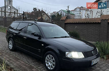 Універсал Volkswagen Passat 1999 в Львові