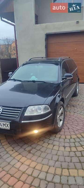 Універсал Volkswagen Passat 2004 в Миколаєві