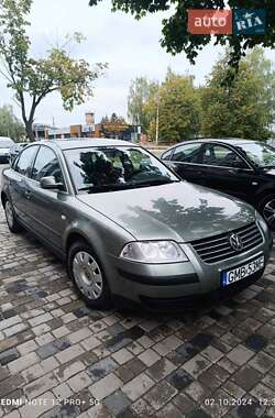 Седан Volkswagen Passat 2001 в Березному