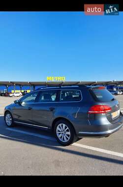 Універсал Volkswagen Passat 2011 в Києві