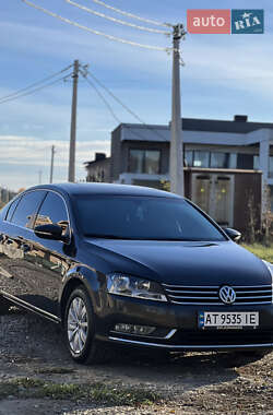 Седан Volkswagen Passat 2010 в Івано-Франківську