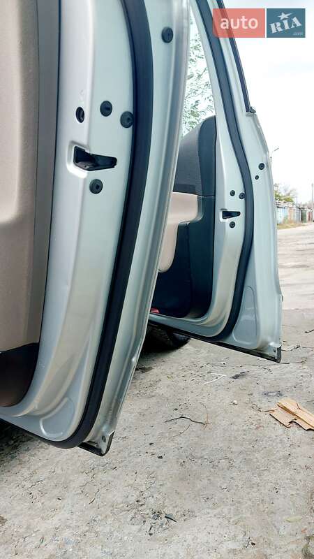 Универсал Volkswagen Passat 2005 в Светловодске