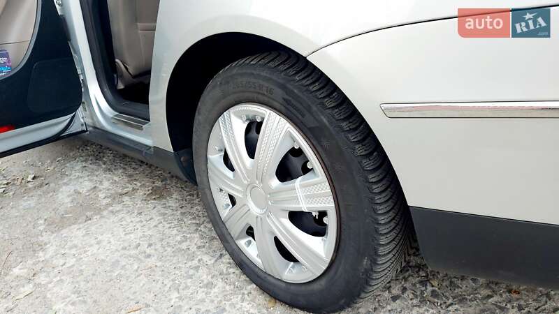 Универсал Volkswagen Passat 2005 в Светловодске