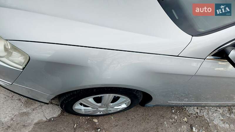 Универсал Volkswagen Passat 2005 в Светловодске