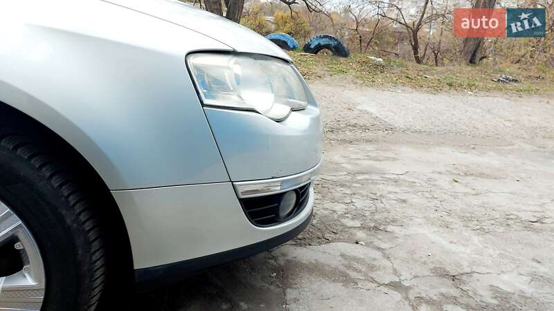Универсал Volkswagen Passat 2005 в Светловодске