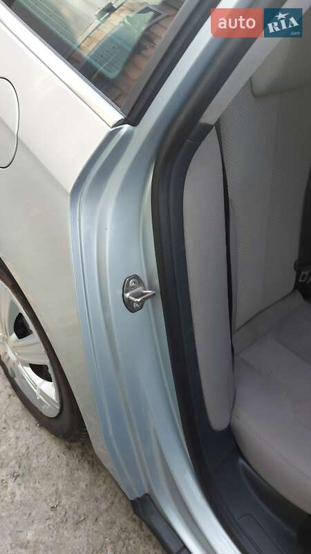 Универсал Volkswagen Passat 2005 в Светловодске