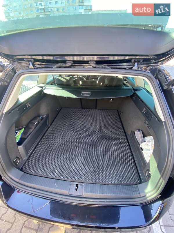 Универсал Volkswagen Passat 2015 в Шептицькому фото 11 Универсал Volkswagen Passat 2015 в Шептицькому