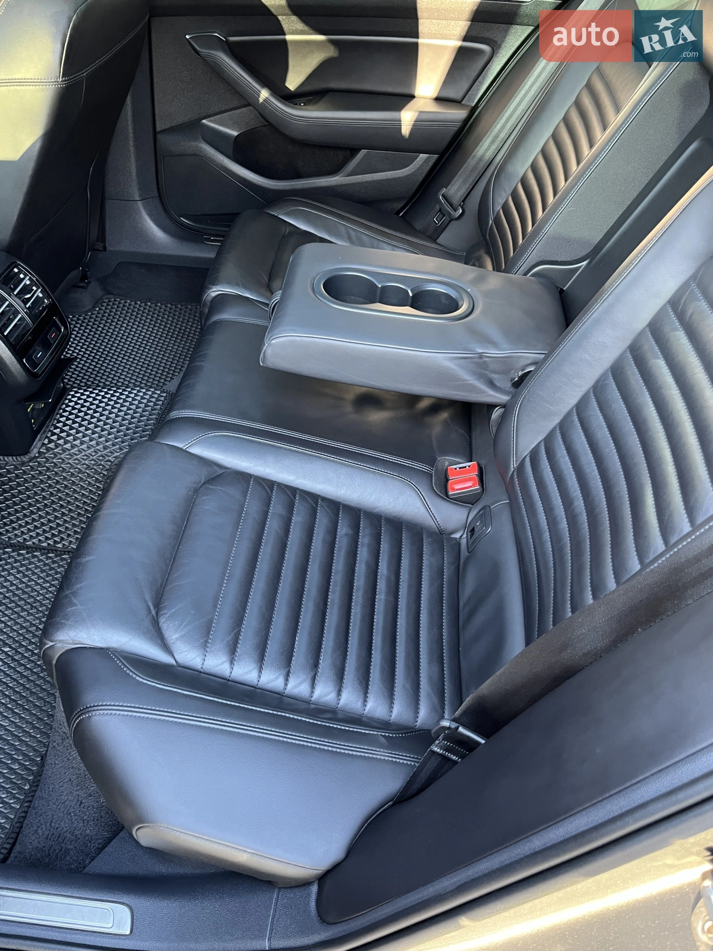 2015 Volkswagen Passat - мініатюра 3