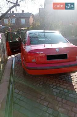 Седан Volkswagen Passat 1999 в Бережанах
