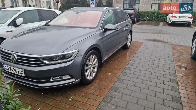 Универсал Volkswagen Passat 2015 в Львове