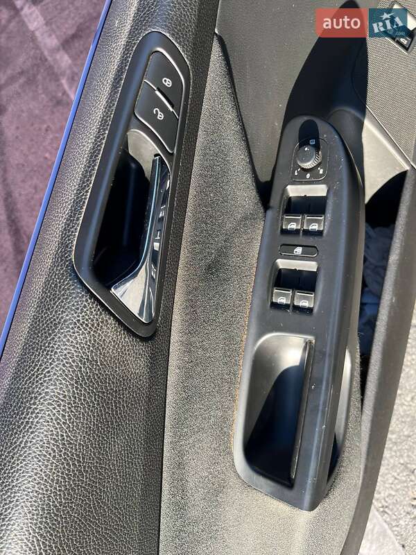 Седан Volkswagen Passat 2007 в Полтаве