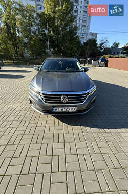 Седан Volkswagen Passat 2021 в Киеве