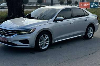 Седан Volkswagen Passat 2020 в Києві