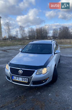 Универсал Volkswagen Passat 2007 в Звягеле