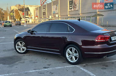 Седан Volkswagen Passat 2012 в Запорожье