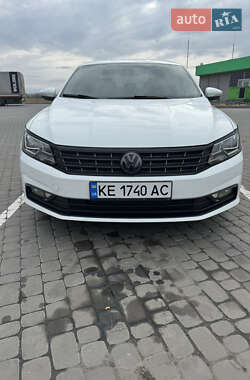 Volkswagen Passat 2016