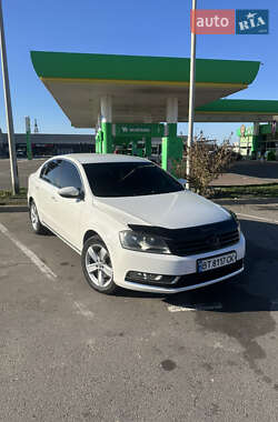 Volkswagen Passat 2011