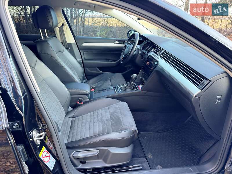 Универсал Volkswagen Passat 2019 в Житомире