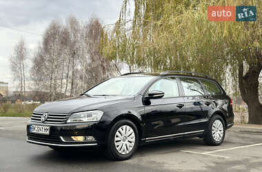 Универсал Volkswagen Passat 2012 в Здолбунове