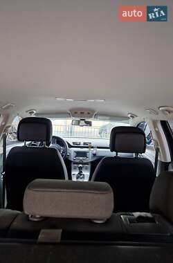 Универсал Volkswagen Passat 2013 в Новоархангельске