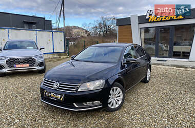 Седан Volkswagen Passat 2013 в Стрые