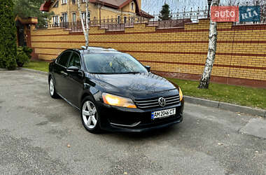 Седан Volkswagen Passat 2013 в Киеве