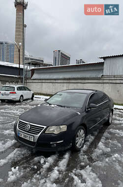 Седан Volkswagen Passat 2008 в Киеве