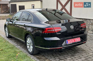 Седан Volkswagen Passat 2016 в Луцке