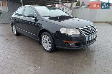 Седан Volkswagen Passat 2005 в Чернівцях