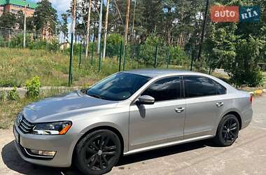 Седан Volkswagen Passat 2012 в Львові