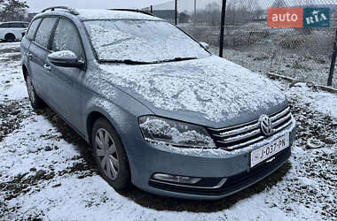 Универсал Volkswagen Passat 2011 в Калуше