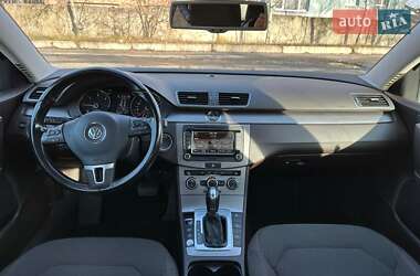 Универсал Volkswagen Passat 2013 в Луцке