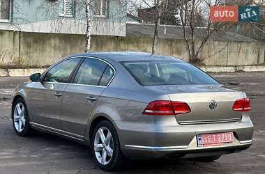 Универсал Volkswagen Passat 2013 в Луцке