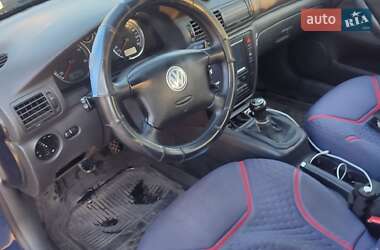 Универсал Volkswagen Passat 2004 в Хмельнике