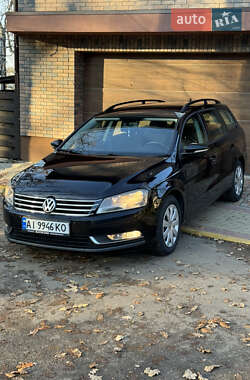 Универсал Volkswagen Passat 2012 в Киеве