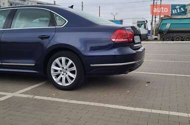 Седан Volkswagen Passat 2012 в Сумах