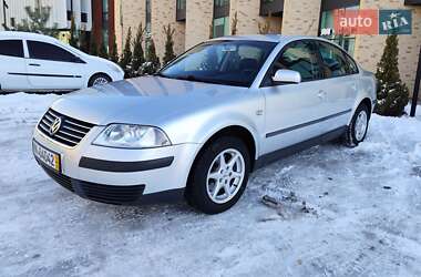 Седан Volkswagen Passat 2002 в Хмельницькому