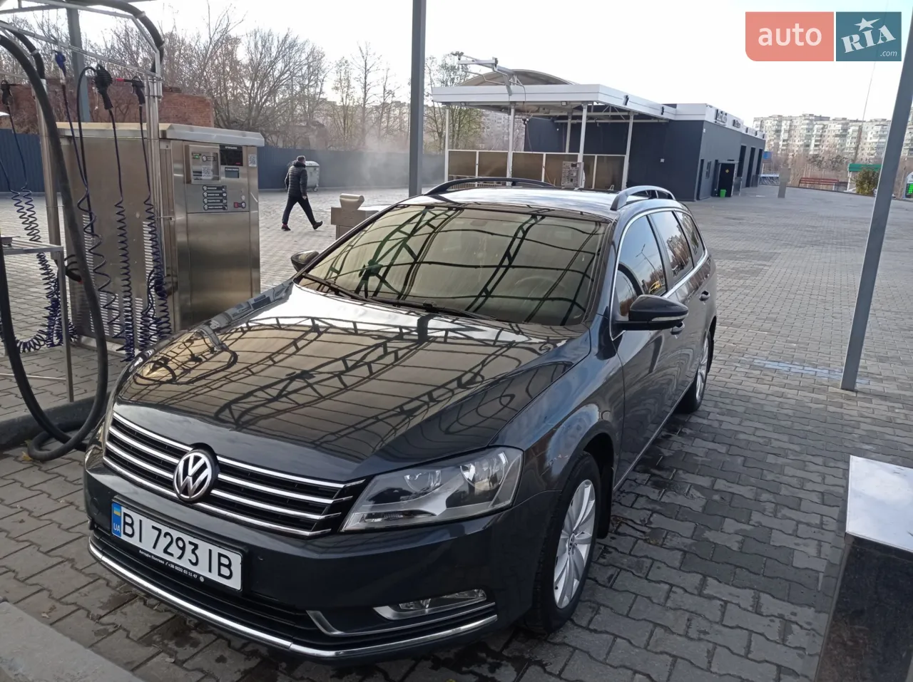 2010 Volkswagen Passat - мініатюра 29