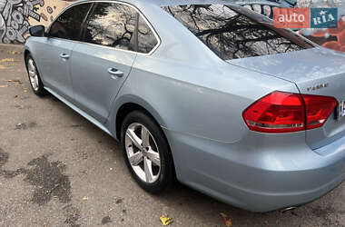 Седан Volkswagen Passat 2013 в Киеве