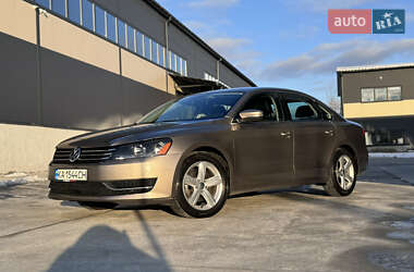 Седан Volkswagen Passat 2014 в Києві